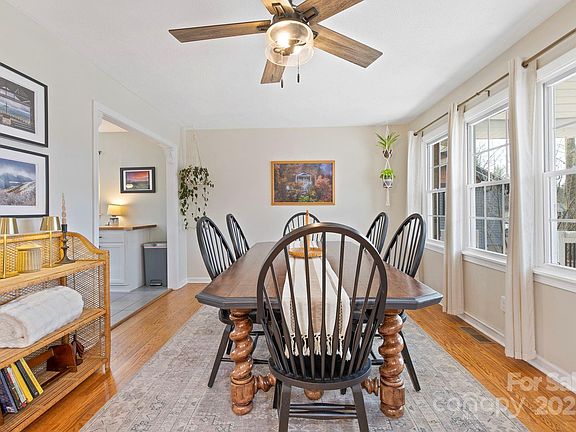 4th image of 240 Markley Dr