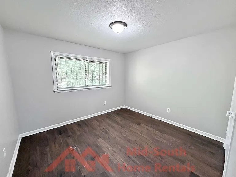 452 Delta Rd — Photo 15