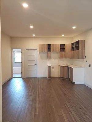 Rented by Bedford Brownstone Realty | media 8