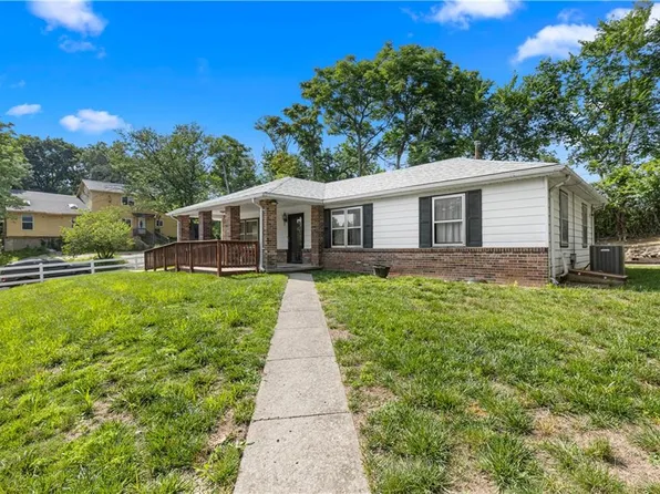 3027 S 33rd St, Kansas City, KS 66106