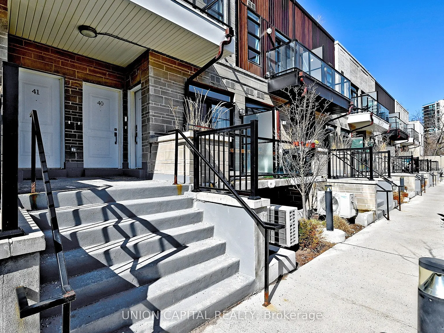 2 bed, $2,850 — Photo 4