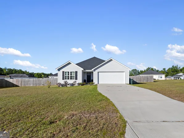7058 White Pine Ave, Statesboro, GA 30458