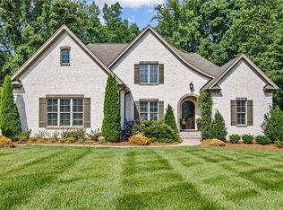 9009 Beaver Pond Ct, Kernersville, NC 27284
