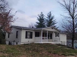 1738 Spruce Dr, High Ridge, MO 63049