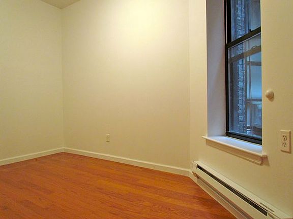 5th image of 230 W 24th St APT 3E