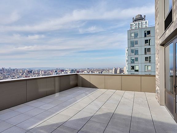3rd image of 662 Pacific St #18M