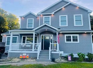 47 Lumur Dr, Sayville, NY 11782