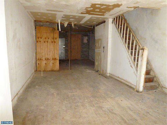 4th image of 119 N Conestoga St