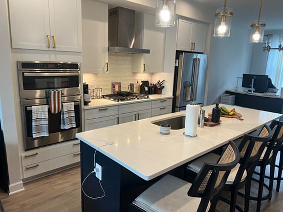 3rd image of 2820 Dart Dr