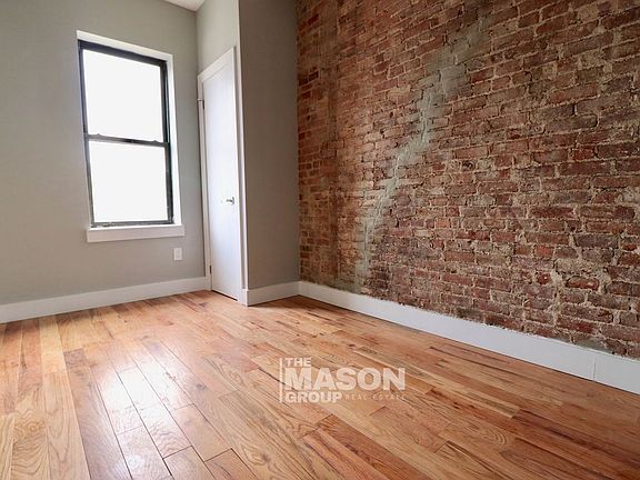 4th image of 2018 5th Ave APT 4C