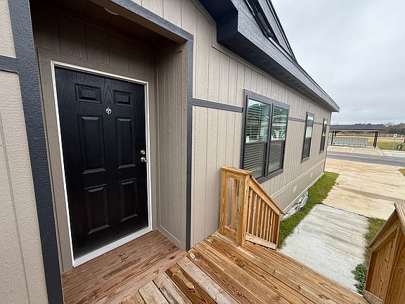 4th image of 204 Kateri Bnd