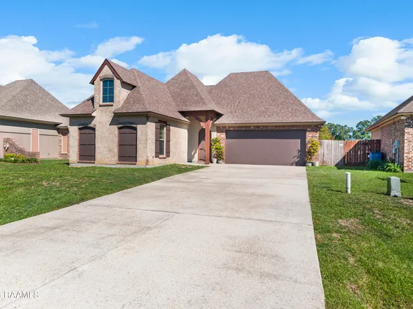 104 Silver Glen Dr, Scott, LA 70583