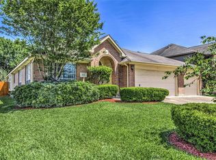 9814 Trailing Moss Dr, Houston, TX 77064