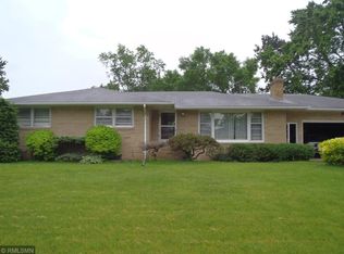 1408 Clarmar Ave, Roseville, MN 55113