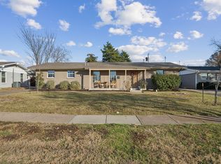 12606 Templeton Trl, Farmers Branch, TX