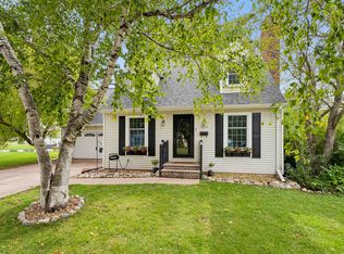 1214 Irwin Ave, De Pere, WI 54115