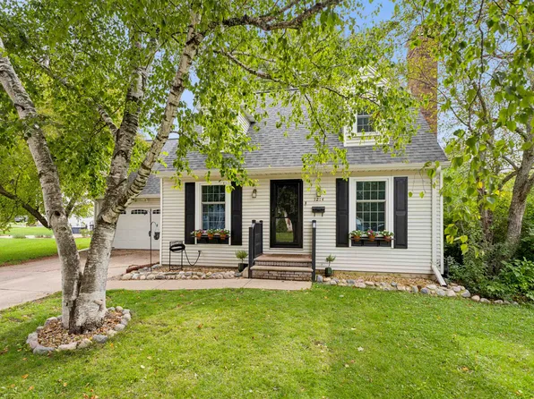 1214 Irwin Ave, De Pere, WI 54115