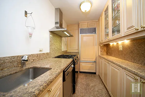 Sold by Halstead Real Estate | media 11