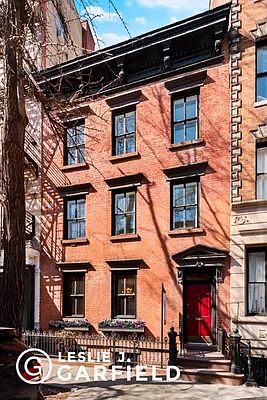 1st image of 251 W 11th St