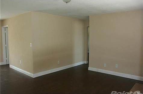 3rd image of 20705 NW 38th Ct
