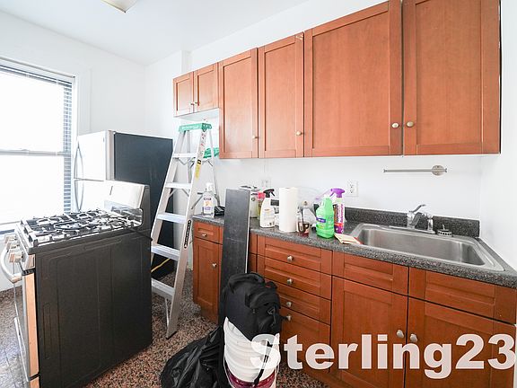 3rd image of 36-13 30th Ave #2F