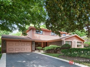 1804 Ivy Ln, Northbrook, IL