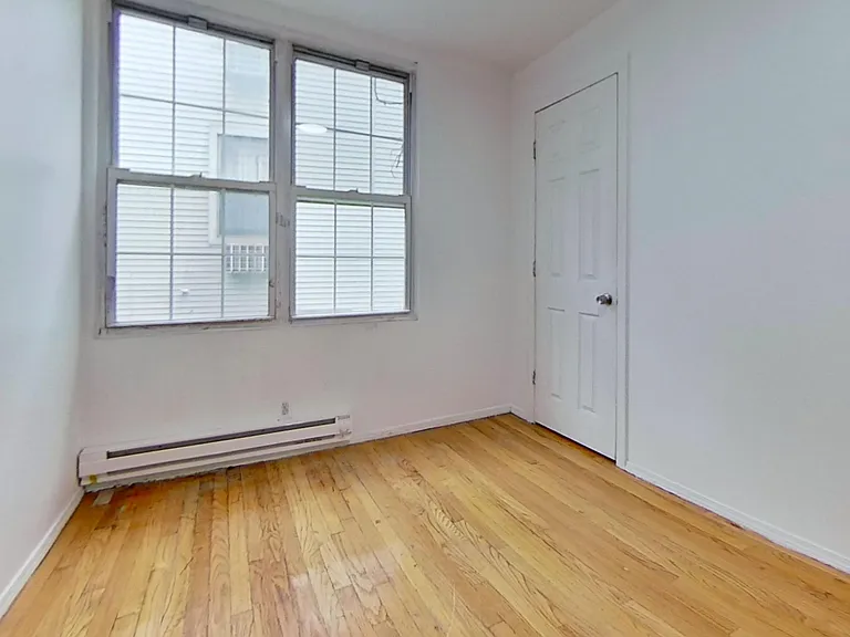 185 Metropolitan Ave #1B — Photo 5