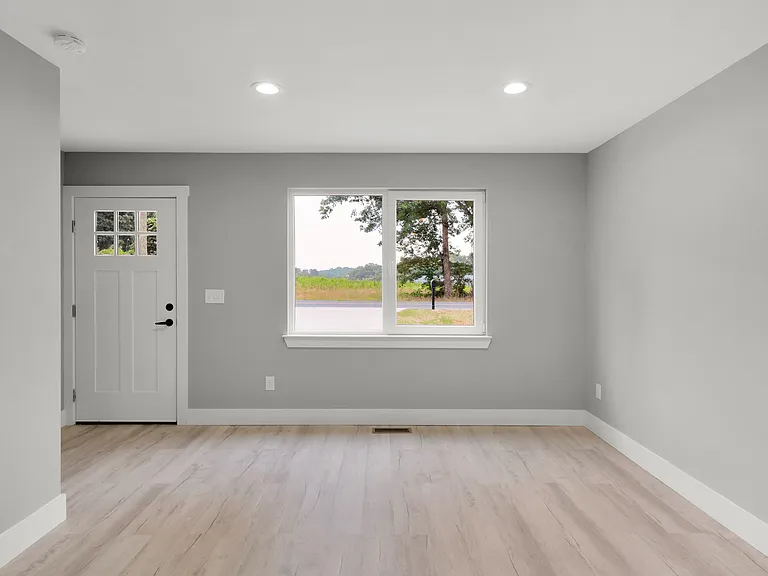 1028 Aviella Ct — Photo 5