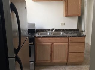 3922 W Huron St #2, Chicago, IL 60624