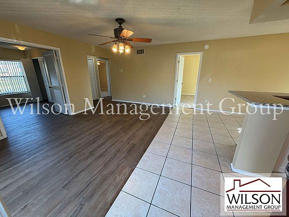 2nd image of 1530 Casa Park Cir