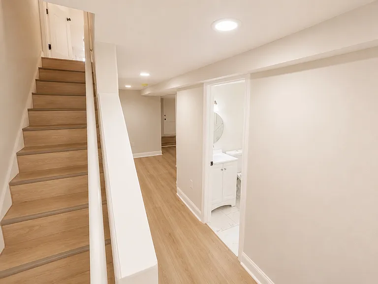 432 Bonsal St — Photo 13