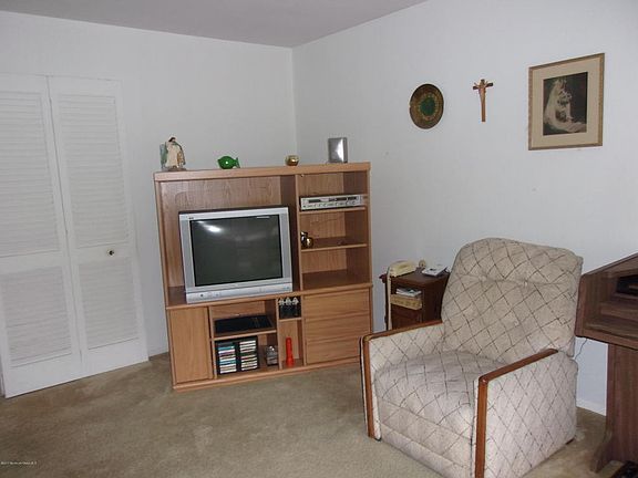 5th image of 245C Jefferson Ct #100C