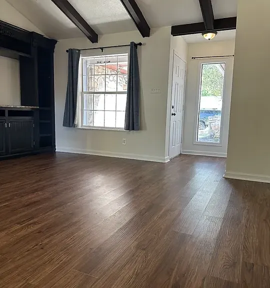 4315 Hoeneke St — Photo 13