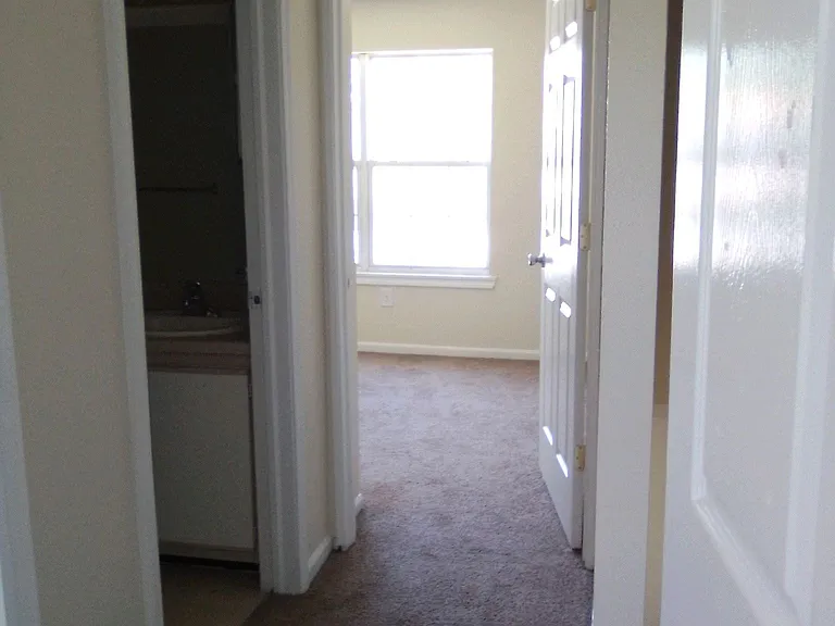 624 Hope St — Photo 7