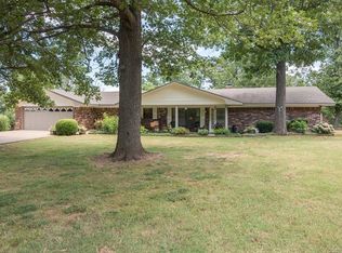 21515 S Glenwood Dr, Claremore, OK 74019