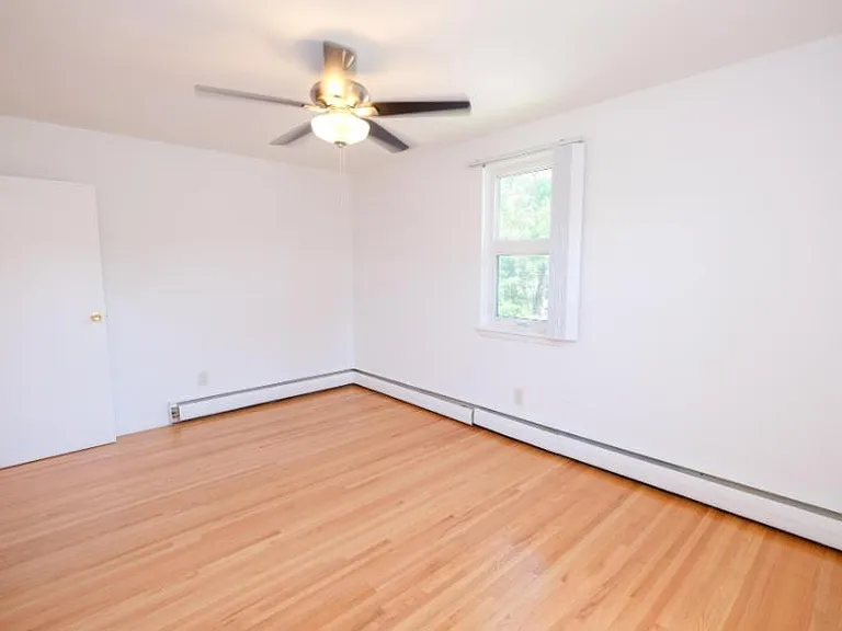 Knollwood Estates — Photo 16