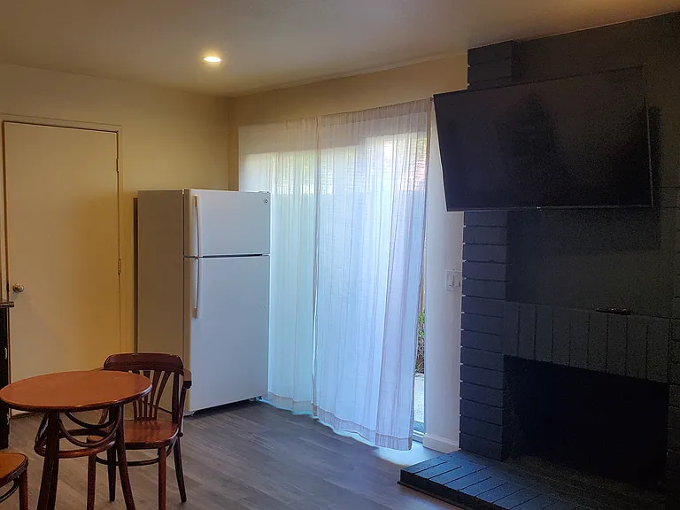 1643 Sunset Point Ct — Photo 5