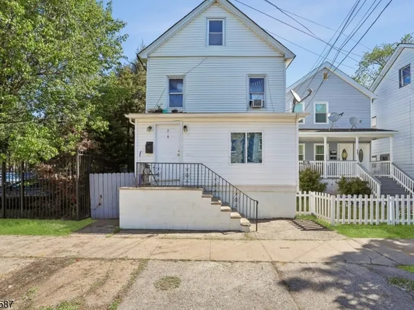 219 Seaman St, New Brunswick City, NJ 08901