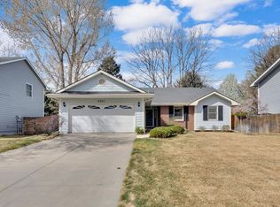 2231 Creekwood Dr, Fort Collins, CO 80525