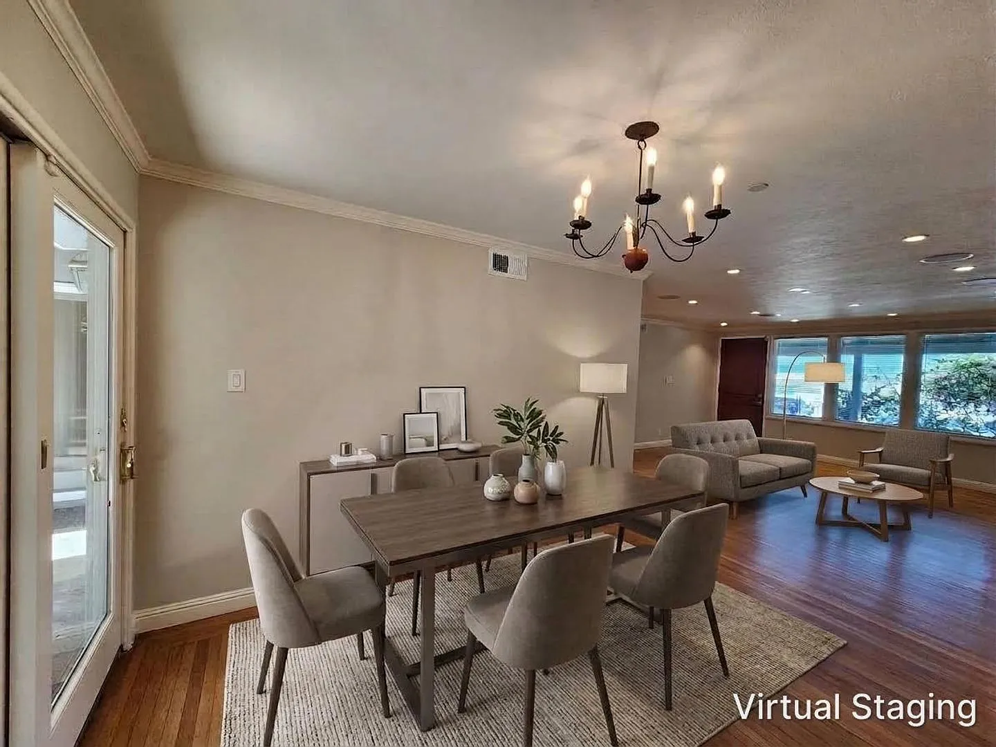 Three bedroom house in San Mateo — Photo 3