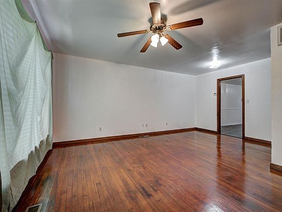 5th image of 1229 NW 81st St