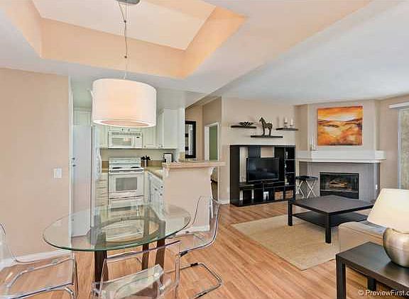 5th image of 2150 Camino De La Reina Unit 205