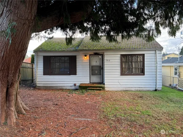 7912 34th Avenue SW, Seattle, WA 98126