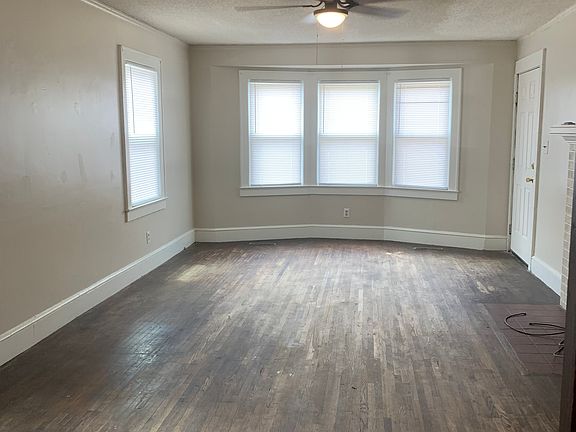 Living Room/Great Room with Bay Window
