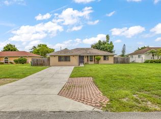 2896 49th St SW, Naples, FL 34116