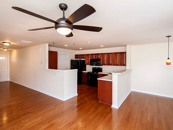 5th image of 4837 Grier Farm Ln