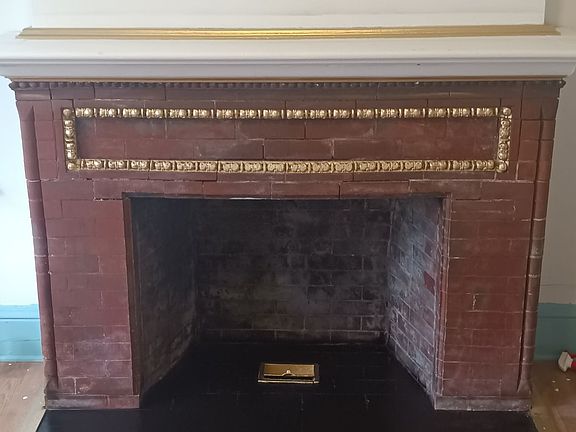 Nonworking fireplace