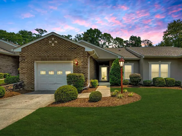 4719 Glen Ivy Cir SW #5, Roanoke, VA 24018