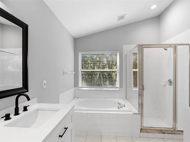 846 Grand Hughey Ct — Photo 20
