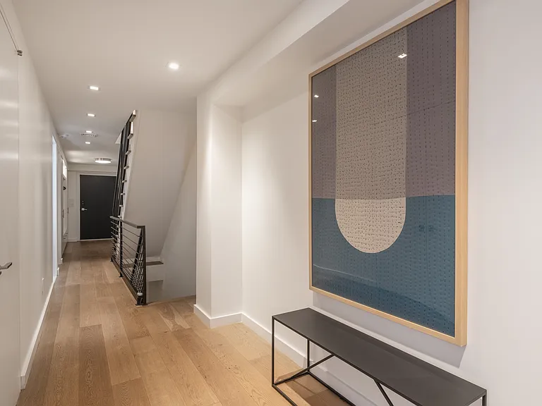 230 Bergen St #1 — Photo 30